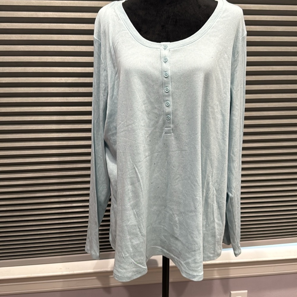 Long sleeve shirt